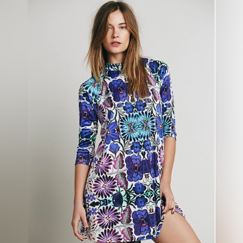 FreePeople Fiesta Floral 70’ inspired psychedelic high neck mini dress